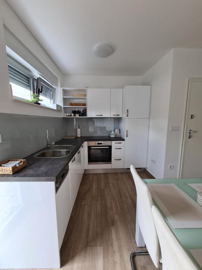 Love Borik Apartment Zadar Ngoại thất bức ảnh