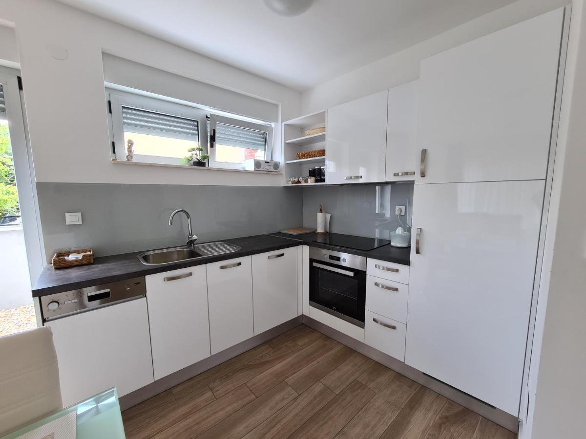 Love Borik Apartment Zadar Ngoại thất bức ảnh
