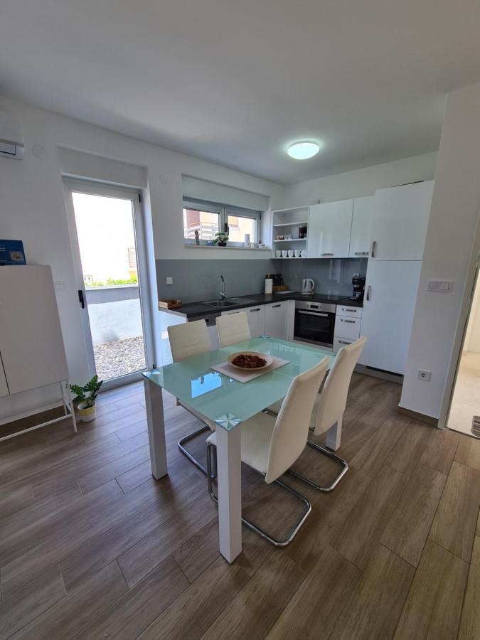 Love Borik Apartment Zadar Ngoại thất bức ảnh
