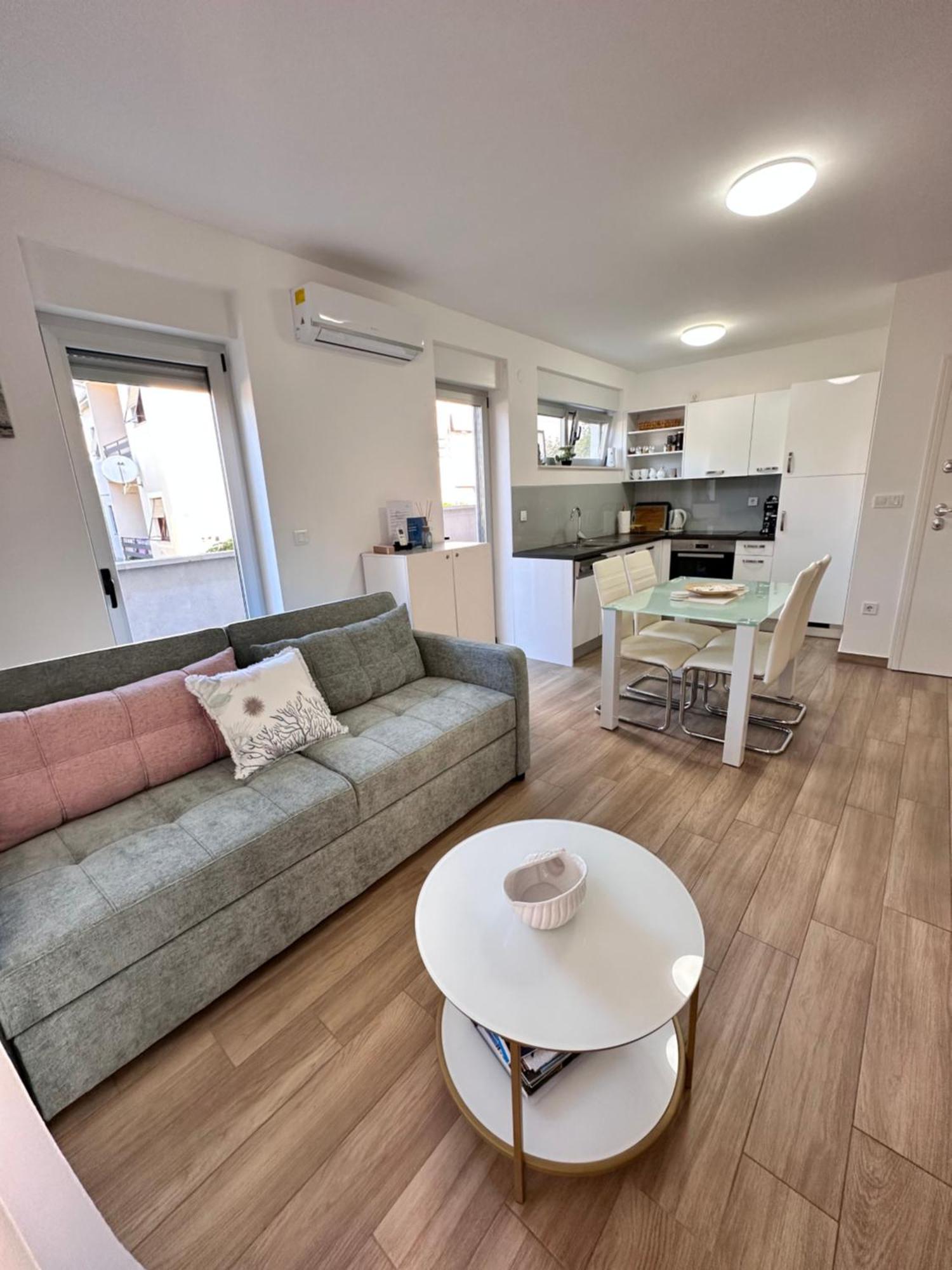 Love Borik Apartment Zadar Ngoại thất bức ảnh