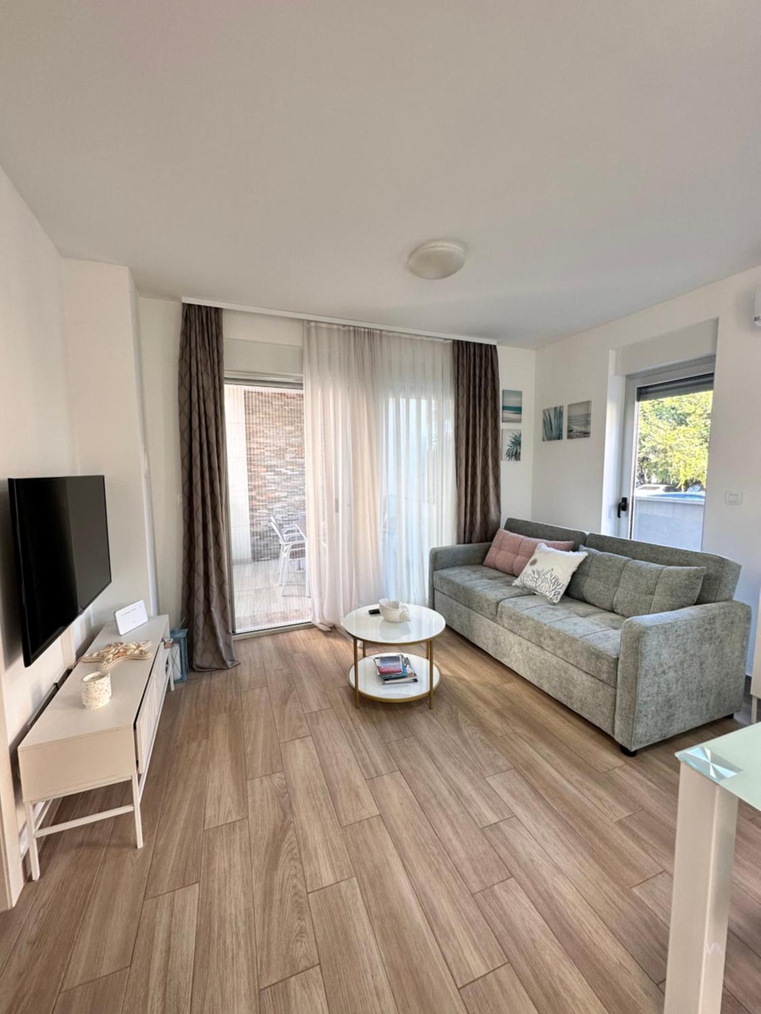 Love Borik Apartment Zadar Ngoại thất bức ảnh